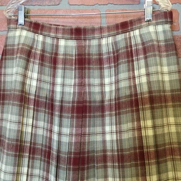 Vintage Wool Pleated skirt Size 18 The Edinburgh Woolen Mill Plaid Full Damaged - Picture 3 of 6